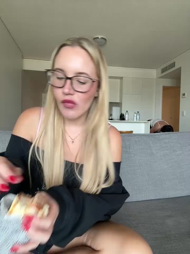 isisxoxx cam recording