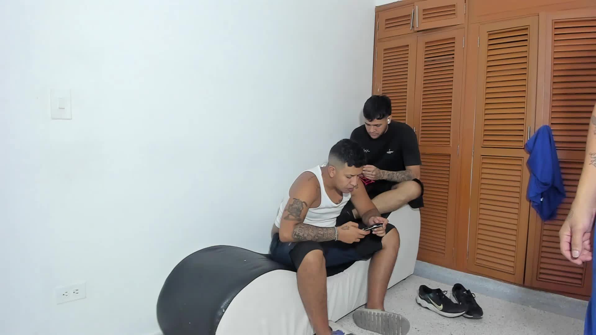 brutal_sex_room2